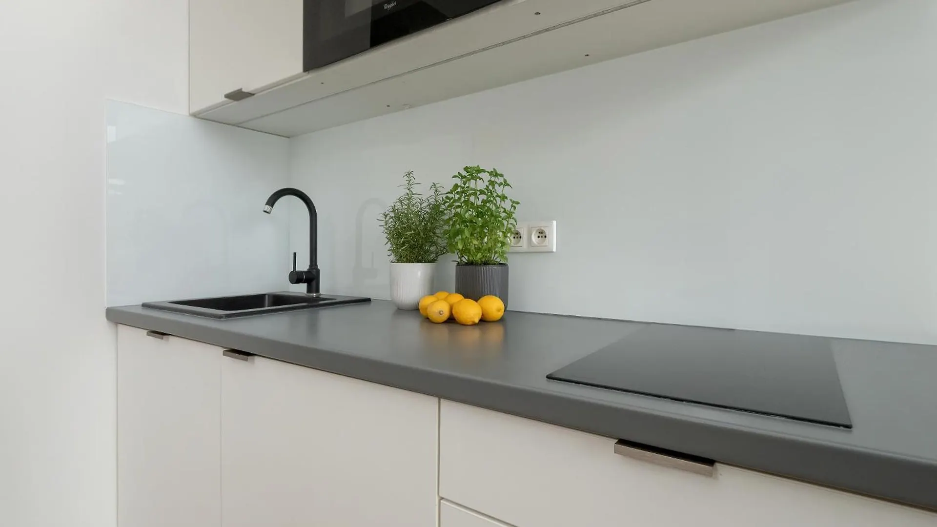 아파트 Gagarina Warszawa Przytulne Studio By Noclegi Renters 폴란드
